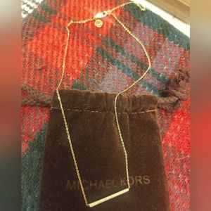 MK Stylish Golden Bar Chain